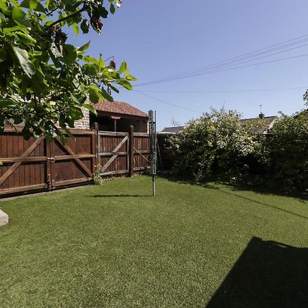 Wesley House Villa Shepton Mallet Exterior photo